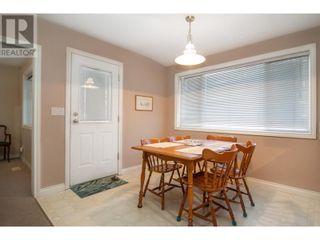 Photo 10: 1421 Lombardy Square in Kelowna: House for sale : MLS®# 10307272
