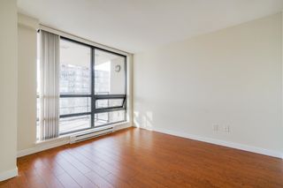 Photo 15: 1702 1 RENAISSANCE Square in New Westminster: Quay Condo for sale in "The Q" : MLS®# R2637440