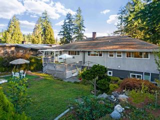 Photo 39: 550 CRESTWOOD Avenue in North Vancouver: Upper Delbrook House for sale : MLS®# R2814455