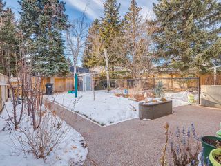 Photo 32: 2611 CANMORE RD NW in Calgary: Banff Trail House for sale : MLS®# C4146643