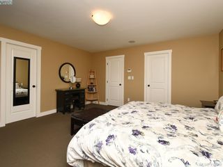Photo 11: 1215 Clearwater Pl in VICTORIA: La Westhills House for sale (Langford)  : MLS®# 820809
