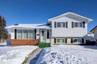 Photo 1: 15 Oxbow Street: Red Deer Detached for sale : MLS®# A2011608