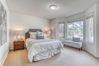 Photo 19: 923 Shawnee Drive SW in Calgary: Shawnee Slopes Detached for sale : MLS®# A1208180
