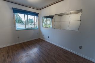 Photo 18: 536 SAN REMO Drive in Port Moody: North Shore Pt Moody House for sale in "NORTH SHORE" : MLS®# R2204199