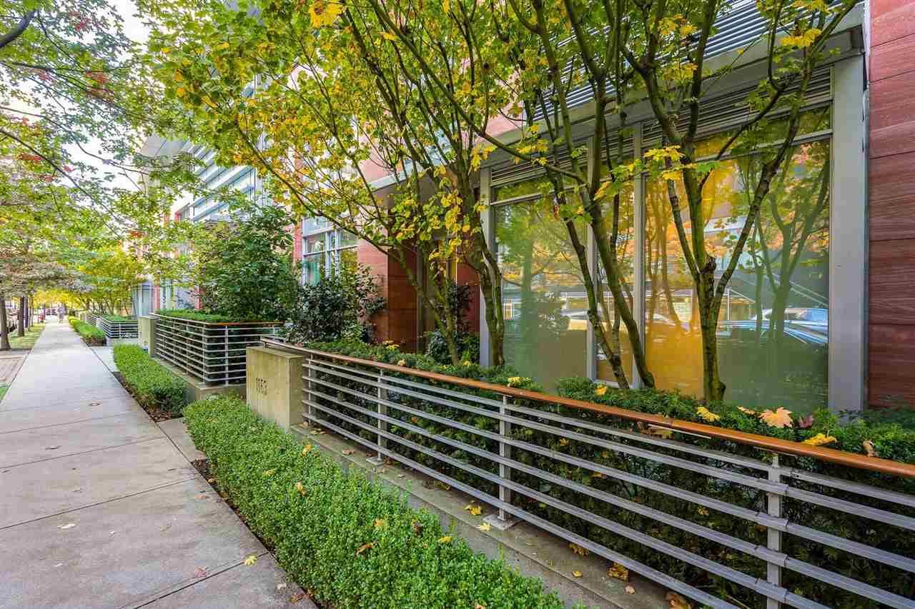 Main Photo: 1163 W CORDOVA STREET in Vancouver: Coal Harbour Townhouse for sale (Vancouver West)  : MLS®# R2314761