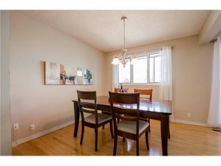 Photo 8: 5939 COACH HILL Road SW in Calgary: Coach Hill House for sale : MLS®# C4102236