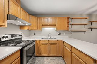 Photo 3: A-907 3rd St in Courtenay: CV Courtenay City Half Duplex for sale (Comox Valley)  : MLS®# 949425