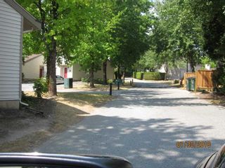 Photo 6: 6169 W GREENSIDE Drive in Surrey: Cloverdale BC Townhouse for sale in "GREENSIDE" (Cloverdale)  : MLS®# R2291772