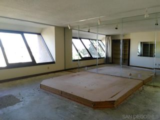 Photo 13: Condo for sale : 2 bedrooms : 230 W Laurel in San Diego