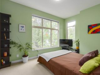 Photo 13: 310 101 MORRISSEY Road in Port Moody: Port Moody Centre Condo for sale : MLS®# R2272891