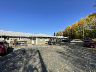 Photo 5: 250 Ash Crescent in Flin Flon: Industrial / Commercial / Investment for sale (R44 - Flin Flon and Area)  : MLS®# 202327289