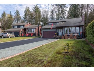 Photo 7: 19650 50A AVENUE in Langley: Langley City House for sale : MLS®# R2449912