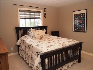 Photo 17: 89 Heritage Lake Boulevard: Heritage Pointe House for sale : MLS®# C4089104