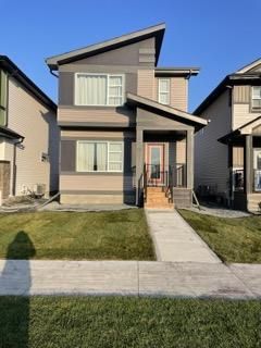 Main Photo: 781 De La Seigneurie Boulevard in Winnipeg: House for sale : MLS®# 202314442