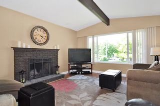 Photo 3: 1152 GLADE Court in Port Coquitlam: Birchland Manor House for sale : MLS®# R2176311