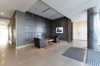 Photo 2: 308 1833 CROWE Street in Vancouver: False Creek Condo for sale in "The Foundry" (Vancouver West)  : MLS®# R2251465