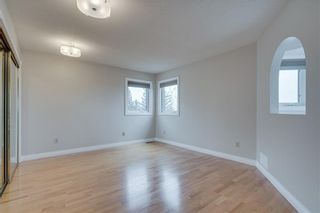 Photo 19: 2826 Signal Hill Heights SW in Calgary: Signal Hill Detached for sale : MLS®# A1244962