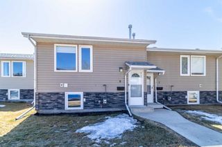 Photo 2: 8 5943 60A Street: Red Deer Row/Townhouse for sale : MLS®# A2120582