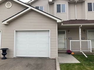 Photo 2:  in Calgary: Douglasdale/Glen Residential for sale () 