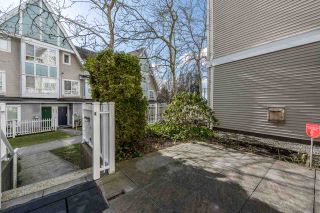 Photo 4: 54 6577 SOUTHOAKS Crescent in Burnaby: Highgate Townhouse for sale in "TUDOR GROVE" (Burnaby South)  : MLS®# R2141550