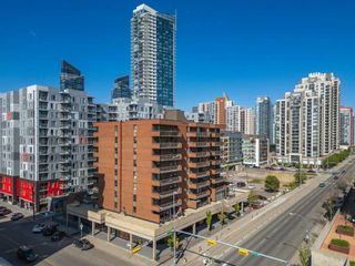 Main Photo: 305 1240 12 Avenue SW in Calgary: Beltline Apartment for sale : MLS®# A2137660