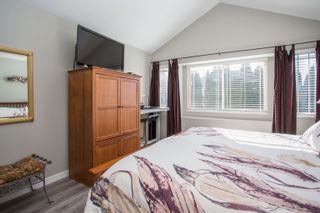 Photo 16: 3 22980 ABERNETHY LANE in Maple Ridge: East Central Townhouse for sale : MLS®# R2755570