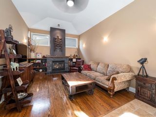 Photo 1: 43 Chancellor Way NW in Calgary: Cambrian Heights Detached for sale : MLS®# A2011047