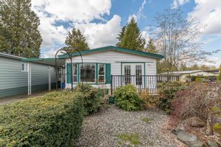 Photo 2: 215 3665 244 Street in Langley: Otter District Manufactured Home for sale in "Langley Grove Estates" : MLS®# R2681287