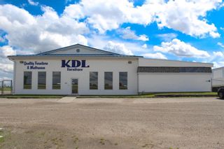 Photo 1: 660 Highland Avenue in Brandon: Industrial / Commercial / Investment for lease (D25)  : MLS®# 202215094