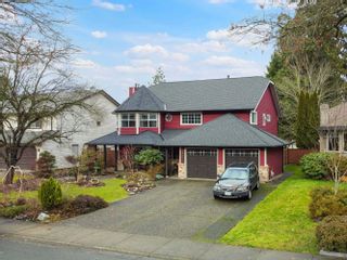 Photo 2: 20615 96A Avenue in Langley: Walnut Grove House for sale in "Derby Hills" : MLS®# R2645012