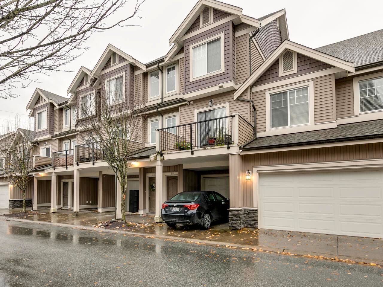 Main Photo: 19 32792 LIGHTBODY Court in Mission: Mission BC Townhouse for sale : MLS®# R2633131