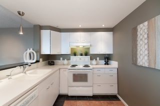 Photo 12: 403 121 TENTH STREET in New Westminster: Uptown NW Condo for sale : MLS®# R2112631