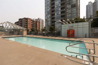 Photo 19: 3008 2968 GLEN Drive in Coquitlam: North Coquitlam Condo for sale in "Grand Central 2 by Intergulf" : MLS®# R2313756