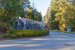 Photo 40: 2101 Bishops Gate in Langford: La Bear Mountain House for sale : MLS®# 929816