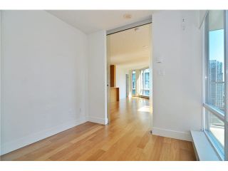Photo 12: 1501 565 SMITHE Street in Vancouver: Downtown VW Condo for sale in "VITA" (Vancouver West)  : MLS®# V1076138