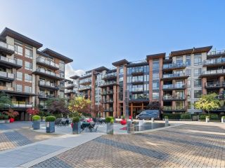 Photo 1: 328 723 W 3RD Street in North Vancouver: Harbourside Condo for sale in "the shore" : MLS®# R2735221