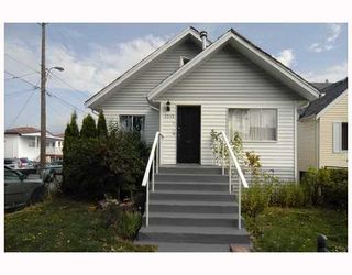 Photo 1: 3313 E 26TH Avenue in Vancouver: Renfrew Heights House for sale (Vancouver East)  : MLS®# V784385