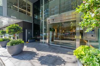 Photo 2: 4105 777 RICHARDS Street in Vancouver: Downtown VW Condo for sale in "TELUS GARDEN" (Vancouver West)  : MLS®# R2736231