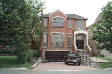Main Photo: 315 Brooke Avenue in Toronto: Bedford Park-Nortown House (2-Storey) for lease (Toronto C04)  : MLS®# C8049798
