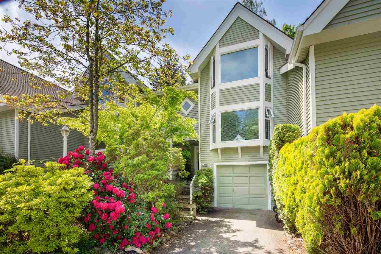 Main Photo: 3337 FLAGSTAFF Place in Vancouver: Champlain Heights Townhouse for sale in "COMPASS POINT" (Vancouver East)  : MLS®# R2362868