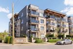 Main Photo: 105 12310 222 Street in Maple Ridge: West Central Condo for sale : MLS®# R2886080