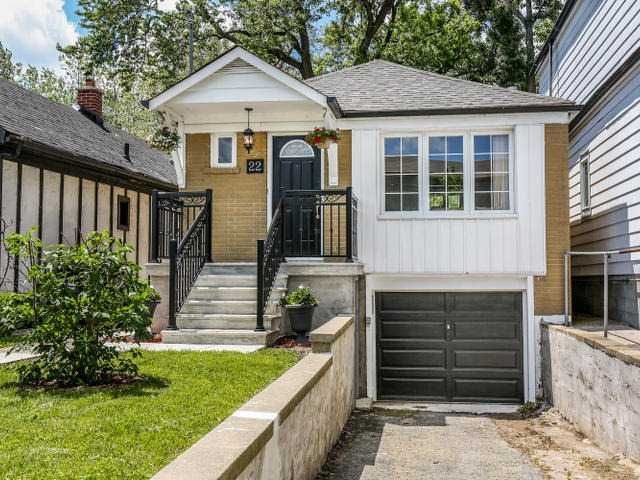 Main Photo: 22 Preston Street in Toronto: Birchcliffe-Cliffside House (Bungalow) for sale (Toronto E06)  : MLS®# E3236263