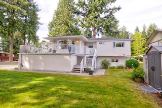 Photo 30: 2401 Wilcox Terr in Central Saanich: CS Tanner House for sale : MLS®# 885075