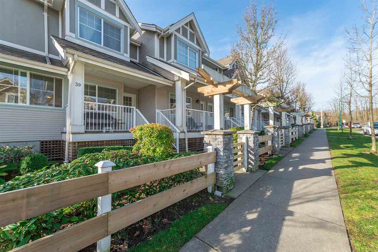 Main Photo: 39 6555 192A STREET in Surrey: Clayton Townhouse for sale (Cloverdale)  : MLS®# R2246261