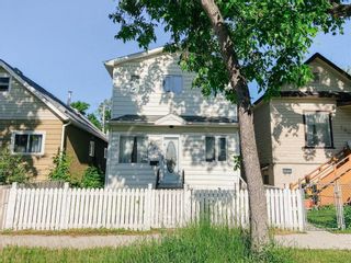 Photo 2: 2 Storey West End in Winnipeg: 5A House for sale (West End) 