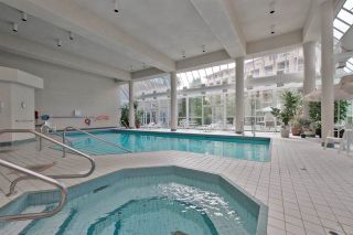 Photo 17: 902 3170 GLADWIN Road in Abbotsford: Central Abbotsford Condo for sale in "Regency Park Towers" : MLS®# R2327745