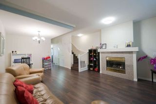 Photo 8: 20 10340 156 Street in Surrey: Guildford Townhouse for sale in "KINGSBROOK" (North Surrey)  : MLS®# R2262664