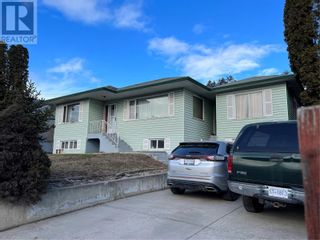 Photo 1: 4007 30 Avenue in Vernon: House for sale : MLS®# 10269871