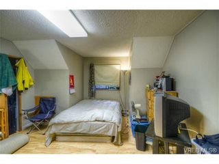 Photo 12: 803 Cecil Blogg Dr in VICTORIA: Co Triangle House for sale (Colwood)  : MLS®# 711979