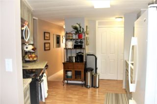 Photo 12: 205 201 CAYER Street in Coquitlam: Maillardville Manufactured Home for sale in "WILDWOOD PARK" : MLS®# R2285502